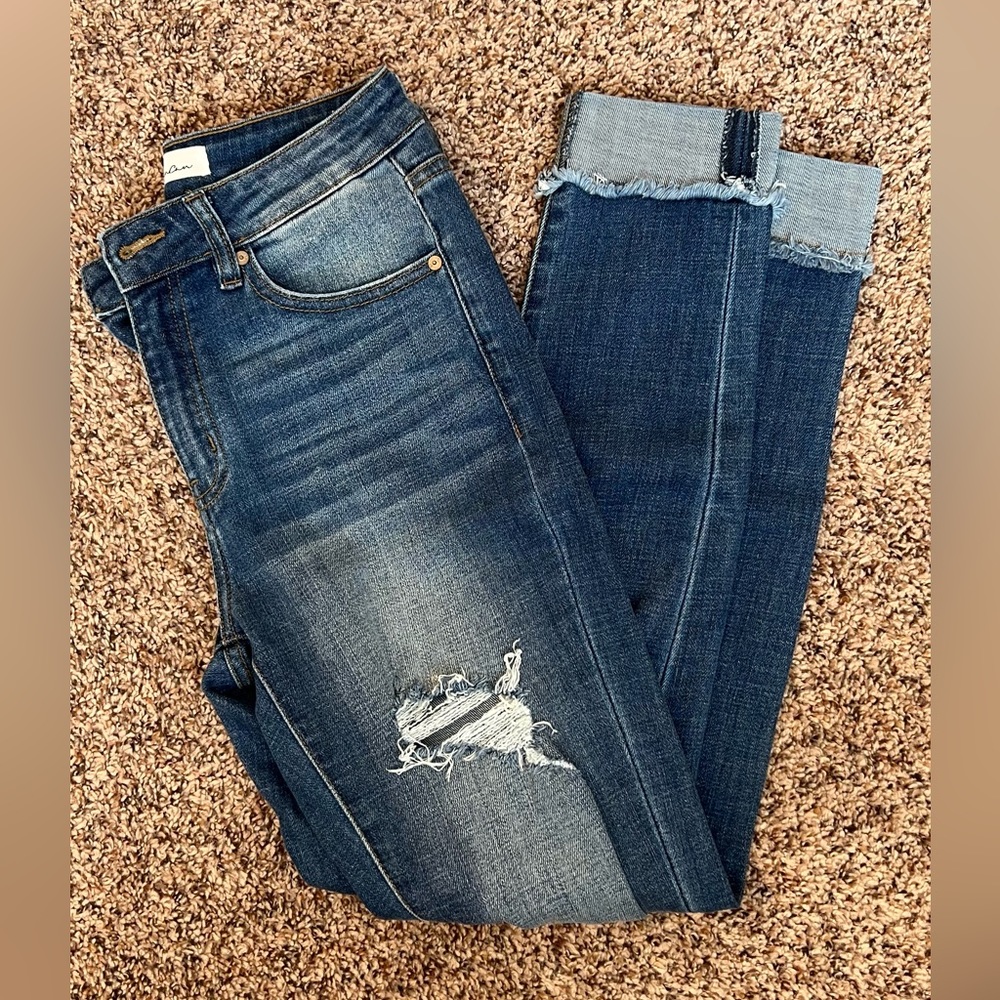 High rise distressed Kancan jeans - size 5/26